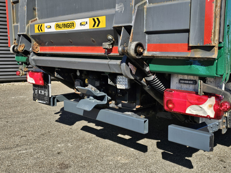 משאית צד נופל/ שטוחה, משאית מנוף Scania P320 4x2 / PALFINGER 14TM / CRANE/KRAN/GRUE: תמונה 16