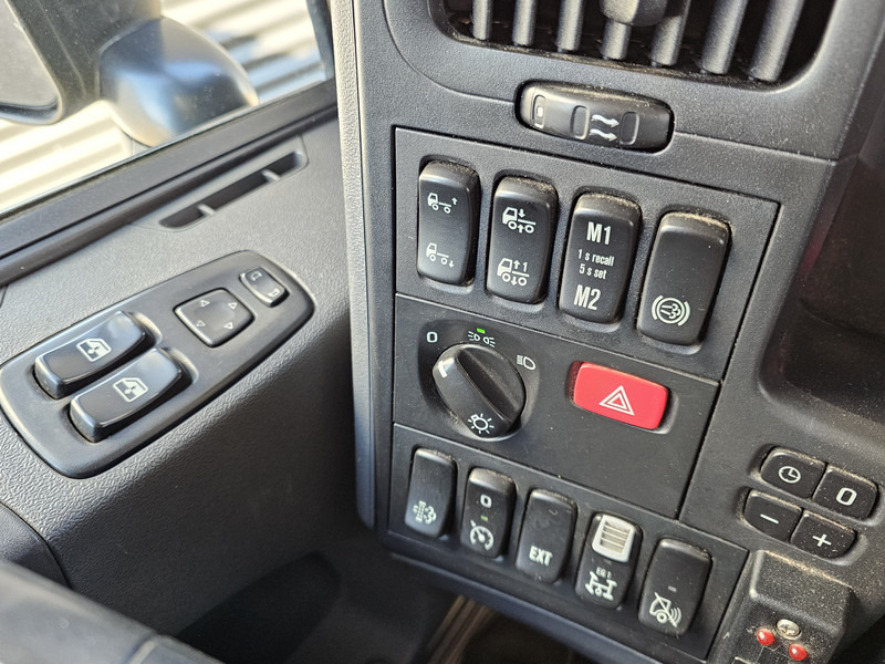 משאית צד נופל/ שטוחה, משאית מנוף Scania P320 4x2 / PALFINGER 14TM / CRANE/KRAN/GRUE: תמונה 14