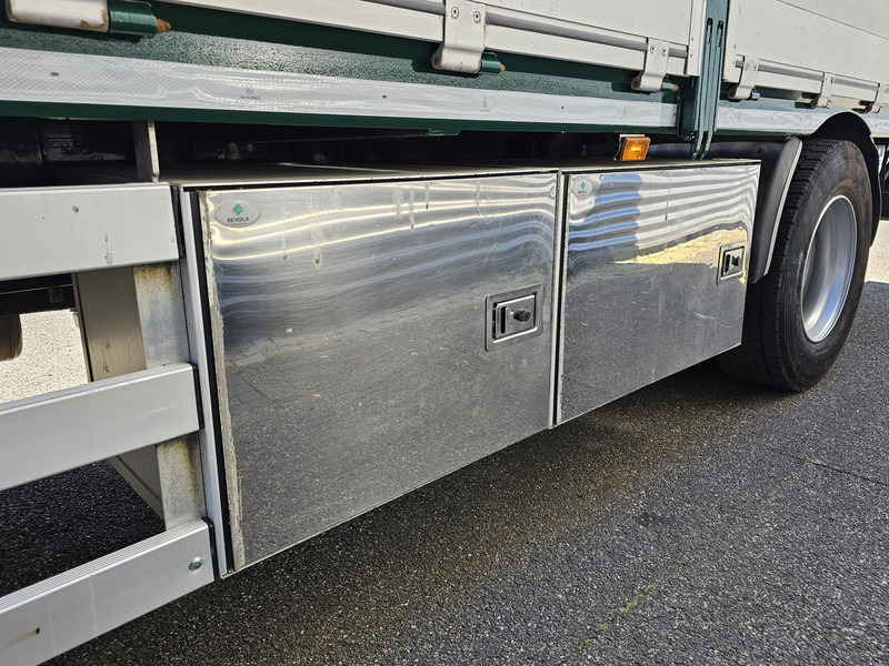 משאית צד נופל/ שטוחה, משאית מנוף Scania P320 4x2 / PALFINGER 14TM / CRANE/KRAN/GRUE: תמונה 17