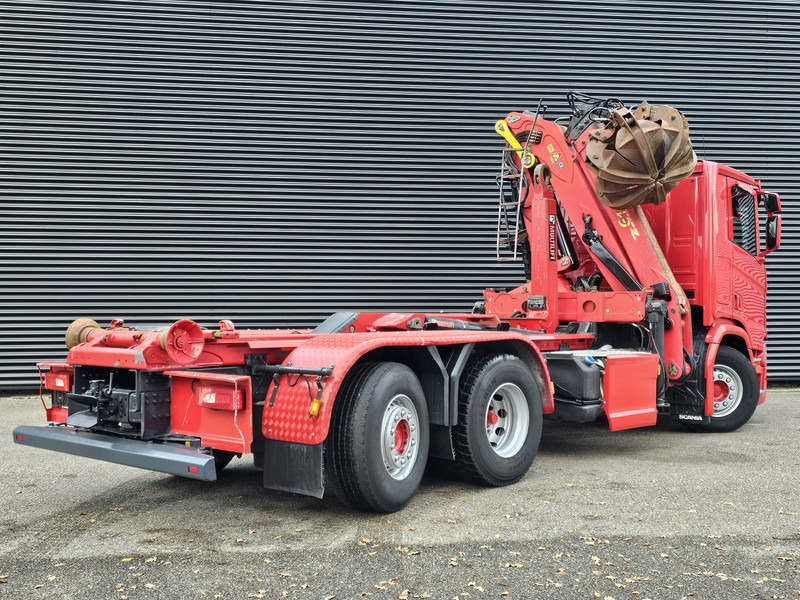 Scania R520 V8 6x2/4 / EPSILON CRANE + HOOKLIFT - משאית הרמת וו, משאית מנוף: תמונה 5 Scania R520 V8 6x2/4 / EPSILON CRANE + HOOKLIFT - משאית הרמת וו, משאית מנוף: תמונה 5