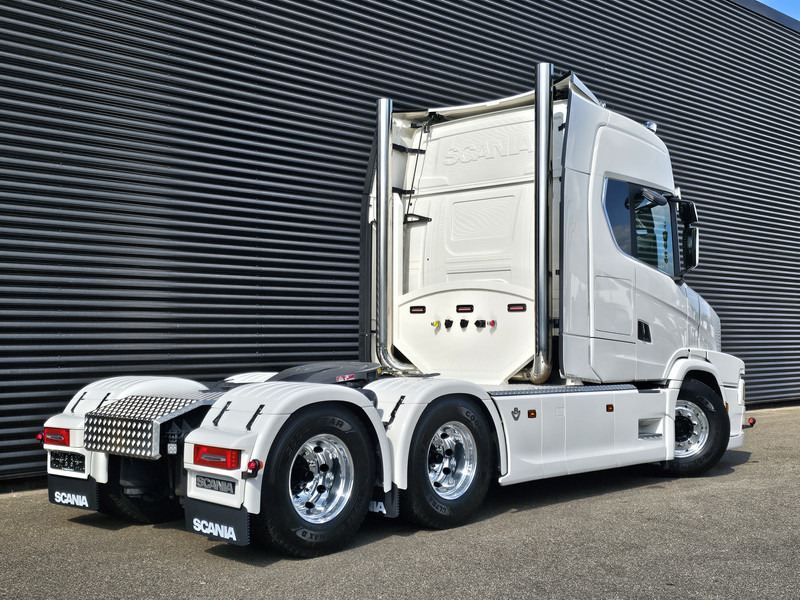 Scania T660 V8 6x4 TORPEDO / HAUBER / SHOW TRUCK - יחידת טרקטור: תמונה 5 Scania T660 V8 6x4 TORPEDO / HAUBER / SHOW TRUCK - יחידת טרקטור: תמונה 5