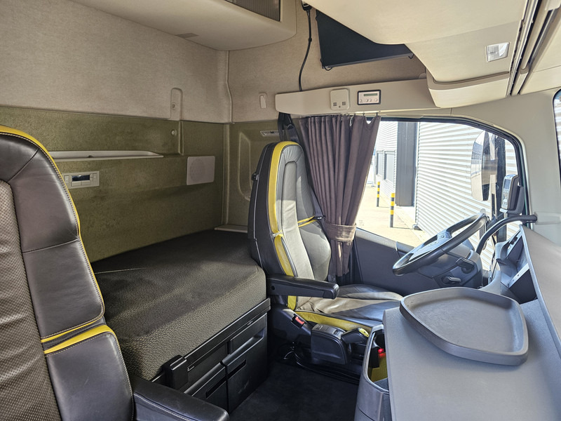 Volvo FH 16 650 / 6x2/ RETARDER / FULL AIR / NL-TRUCK - יחידת טרקטור: תמונה 2 Volvo FH 16 650 / 6x2/ RETARDER / FULL AIR / NL-TRUCK - יחידת טרקטור: תמונה 2
