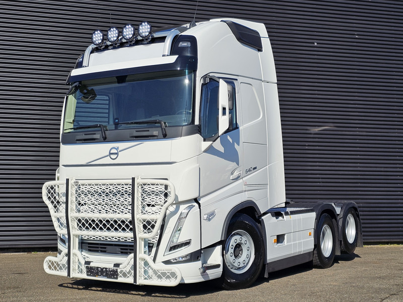 Volvo FH 540 / 6X4 / BOOGIE / RETARDER / FULL AIR / 312DKM - יחידת טרקטור: תמונה 1 Volvo FH 540 / 6X4 / BOOGIE / RETARDER / FULL AIR / 312DKM - יחידת טרקטור: תמונה 1