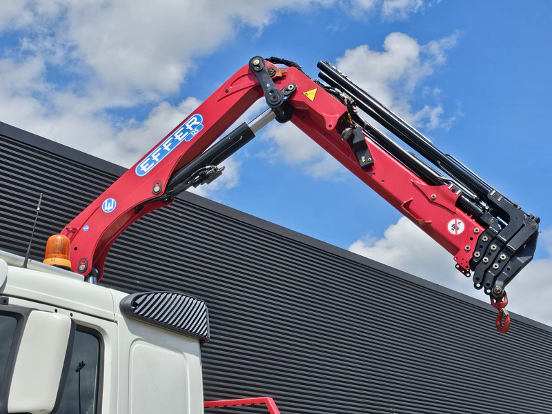 Volvo FM 330 4x2 / EFFER 12.5 t/m CRANE / KRAN - משאית צד נופל/ שטוחה, משאית מנוף: תמונה 5 Volvo FM 330 4x2 / EFFER 12.5 t/m CRANE / KRAN - משאית צד נופל/ שטוחה, משאית מנוף: תמונה 5