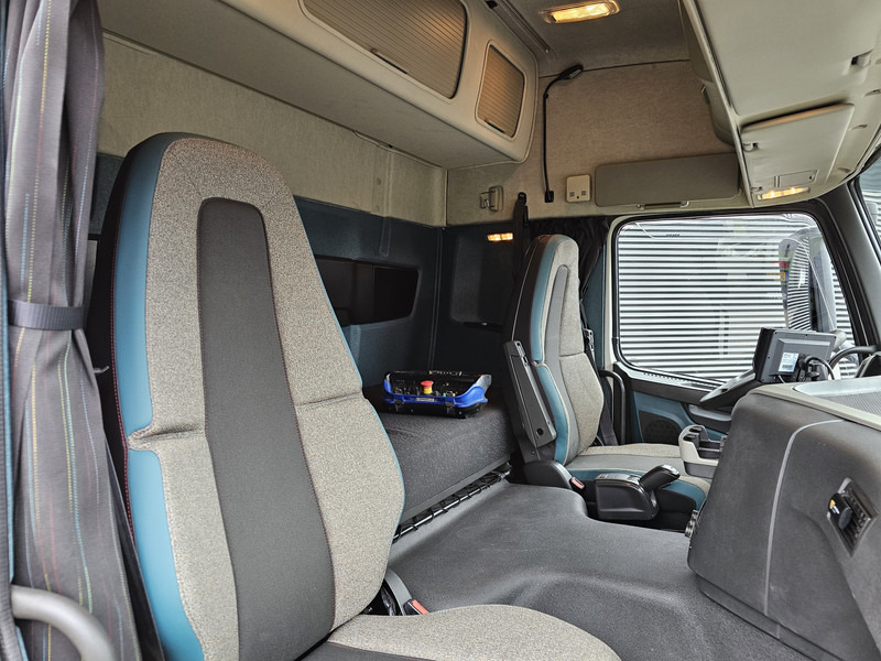 משאית מנוף Volvo FM500 / 6x2 / HMF 32TM / KRAN / CRANE: תמונה 14