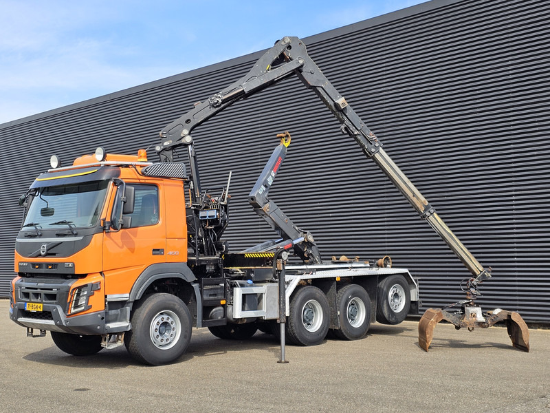 Volvo FMX 460 8x4-4 / HIAB Z CRANE + HOOKLIFT - משאית הרמת וו: תמונה 2 Volvo FMX 460 8x4-4 / HIAB Z CRANE + HOOKLIFT - משאית הרמת וו: תמונה 2
