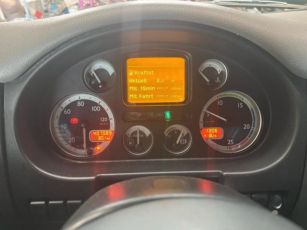 DAF CF 85.460 6X2 VDL Absetzer Top Zustand Retarder DAF CF 85.460 6X2 VDL Absetzer Top Zustand Retarder - משאית דילוג העמסה: תמונה 2 DAF CF 85.460 6X2 VDL Absetzer Top Zustand Retarder DAF CF 85.460 6X2 VDL Absetzer Top Zustand Retarder - משאית דילוג העמסה: תמונה 2