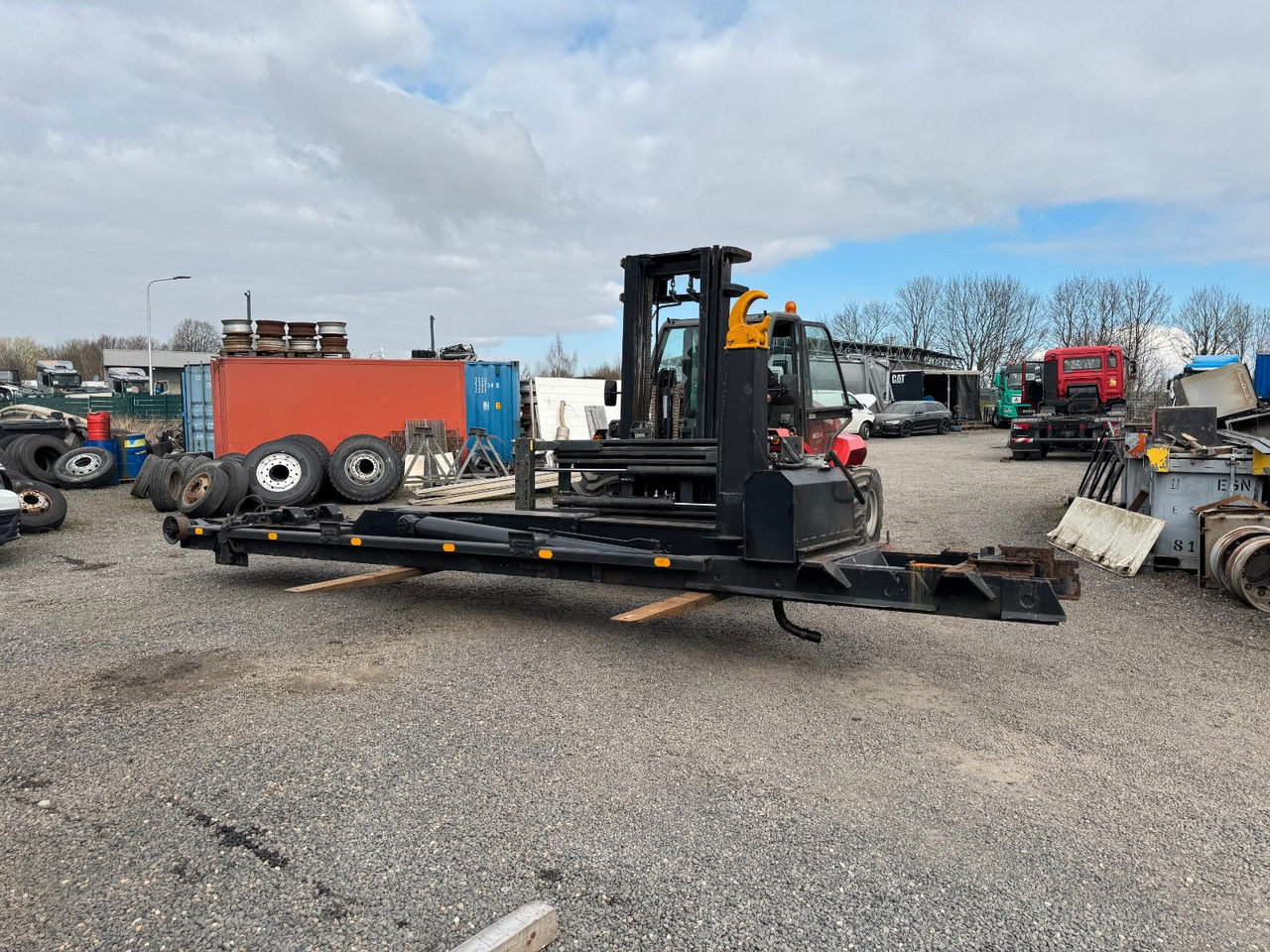 Marell Abrollkipperaufbau 3 Achser - משאית הרמת וו: תמונה 3 Marell Abrollkipperaufbau 3 Achser - משאית הרמת וו: תמונה 3