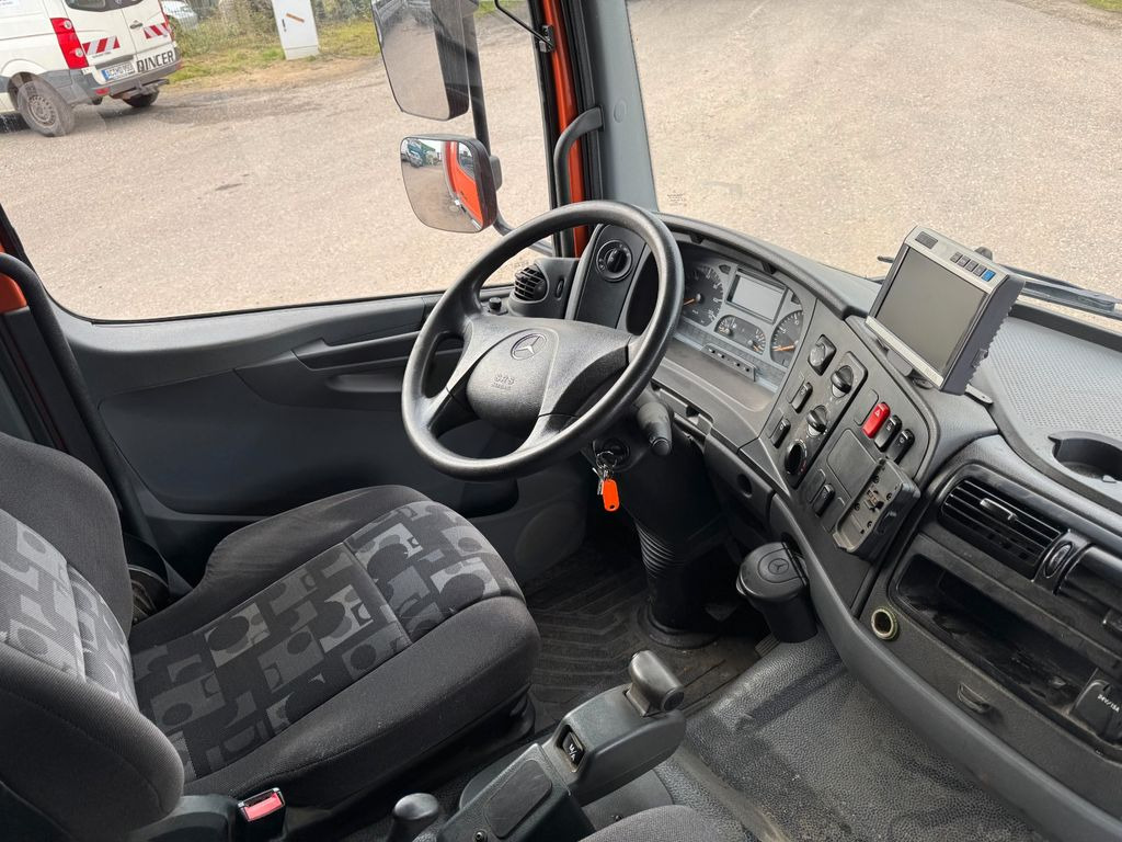 משאית גרירה Mercedes-Benz 1224 4X2 Werkstattwagen Strom Generator Kompress: תמונה 14