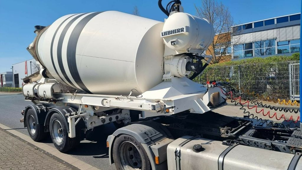 Müller-Mitteltal 2 Achs Betonmischauflieger Liebherr - מערבל בטון סמיטרליילר: תמונה 1 Müller-Mitteltal 2 Achs Betonmischauflieger Liebherr - מערבל בטון סמיטרליילר: תמונה 1