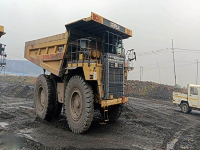 CAT 777E - משאית סלעים/ מסיר פסולת קשיח: תמונה 5 CAT 777E - משאית סלעים/ מסיר פסולת קשיח: תמונה 5