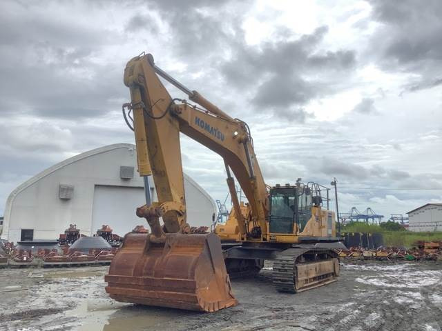 Komatsu PC600-8 - מחפר סורק: תמונה 1 Komatsu PC600-8 - מחפר סורק: תמונה 1