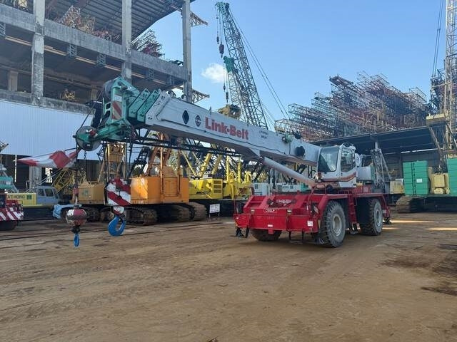 Link-Belt RTC8050-2 - עגורן שטח מחוספס: תמונה 1 Link-Belt RTC8050-2 - עגורן שטח מחוספס: תמונה 1