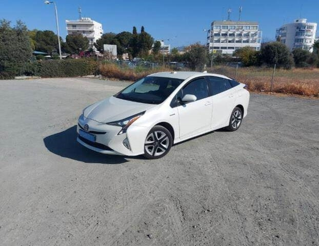 Toyota Prius Hybrid - מכונית: תמונה 1 Toyota Prius Hybrid - מכונית: תמונה 1