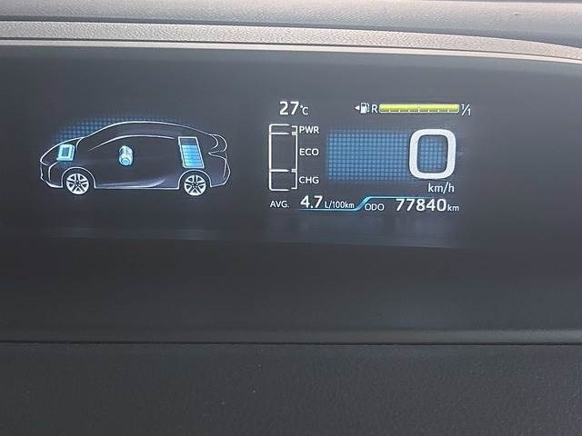 Toyota Prius Hybrid - מכונית: תמונה 5 Toyota Prius Hybrid - מכונית: תמונה 5