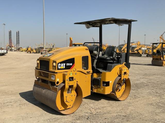 CAT CB34B - רולר כביש: תמונה 1 CAT CB34B - רולר כביש: תמונה 1