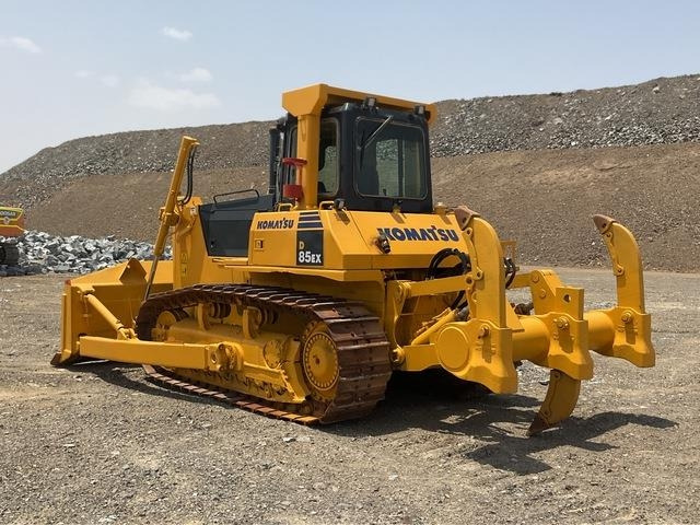 Komatsu D85EX-15 - דחפור: תמונה 2 Komatsu D85EX-15 - דחפור: תמונה 2