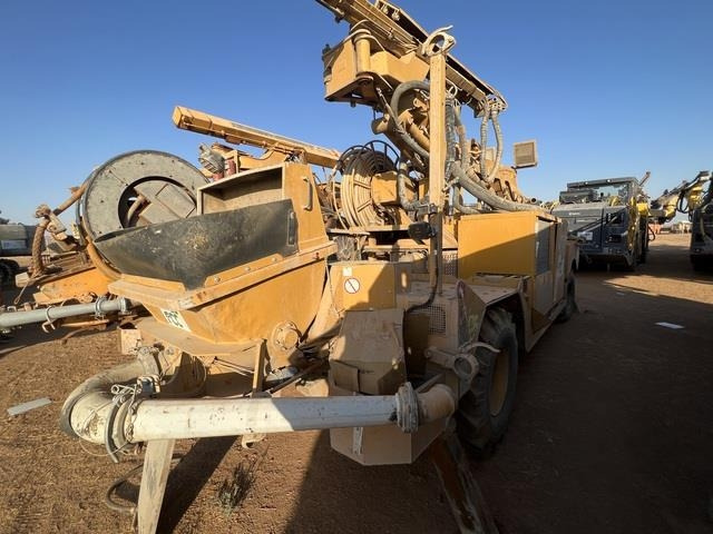 Putzmeister SPM500PC - משאית משאבת בטון: תמונה 3 Putzmeister SPM500PC - משאית משאבת בטון: תמונה 3