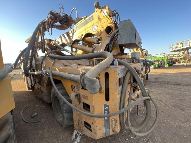 Putzmeister WETKRET5 - משאית משאבת בטון: תמונה 3 Putzmeister WETKRET5 - משאית משאבת בטון: תמונה 3