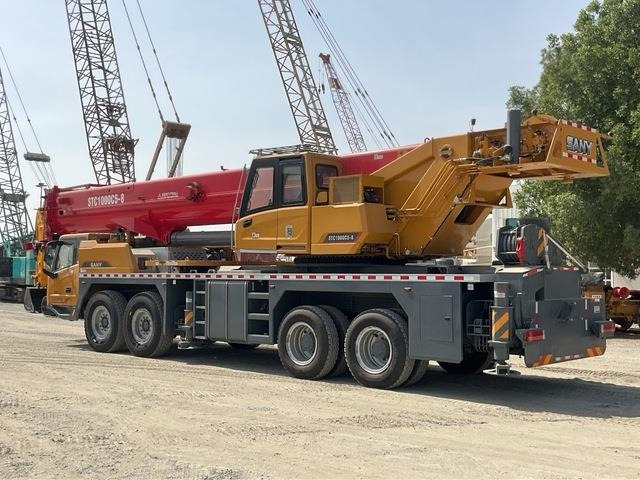 Sany STC1000C5-8 - עגורן זוחל: תמונה 2 Sany STC1000C5-8 - עגורן זוחל: תמונה 2