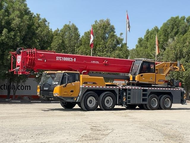 Sany STC1000C5-8 - עגורן זוחל: תמונה 1 Sany STC1000C5-8 - עגורן זוחל: תמונה 1