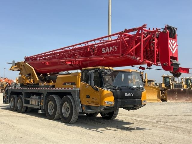 Sany STC1000C5-8 - עגורן זוחל: תמונה 4 Sany STC1000C5-8 - עגורן זוחל: תמונה 4