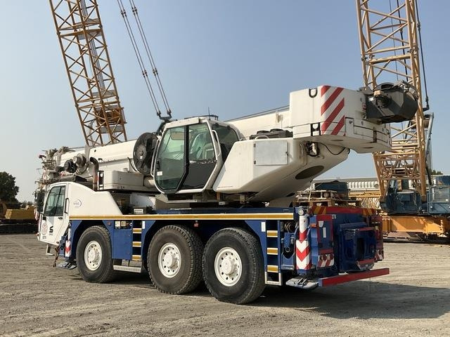 Terex AC60/3 - עגורן לכל שטח: תמונה 2 Terex AC60/3 - עגורן לכל שטח: תמונה 2