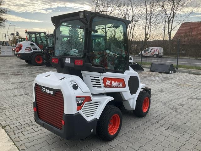 Bobcat L23 - מעמיס גלגלים: תמונה 3 Bobcat L23 - מעמיס גלגלים: תמונה 3