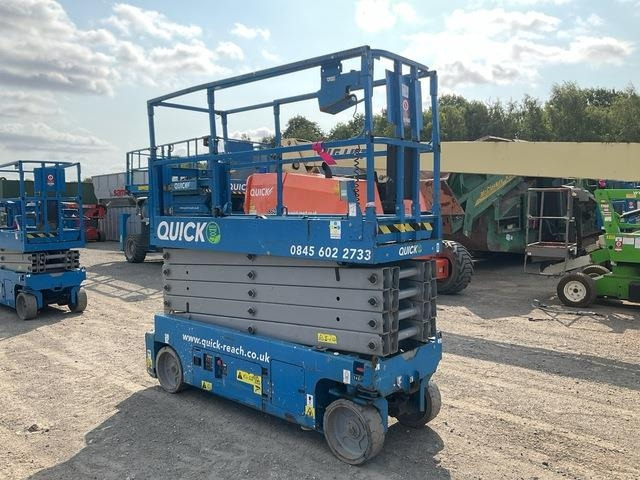 Genie GS3232 - מעלית מספריים: תמונה 4 Genie GS3232 - מעלית מספריים: תמונה 4