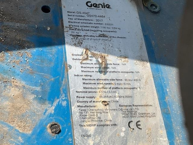 Genie GS4047 - מעלית מספריים: תמונה 5 Genie GS4047 - מעלית מספריים: תמונה 5