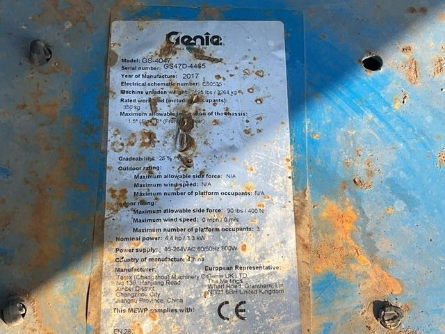 Genie GS4047 - מעלית מספריים: תמונה 5 Genie GS4047 - מעלית מספריים: תמונה 5