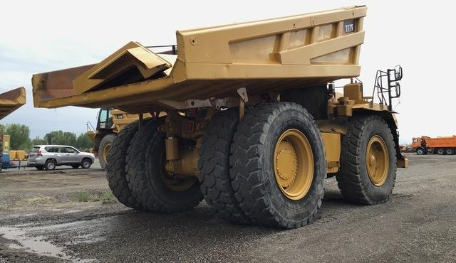 CAT 777F - משאית סלעים/ מסיר פסולת קשיח: תמונה 3 CAT 777F - משאית סלעים/ מסיר פסולת קשיח: תמונה 3