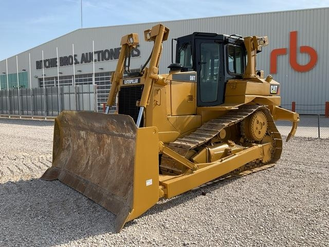 CAT D6T - דחפור: תמונה 1 CAT D6T - דחפור: תמונה 1