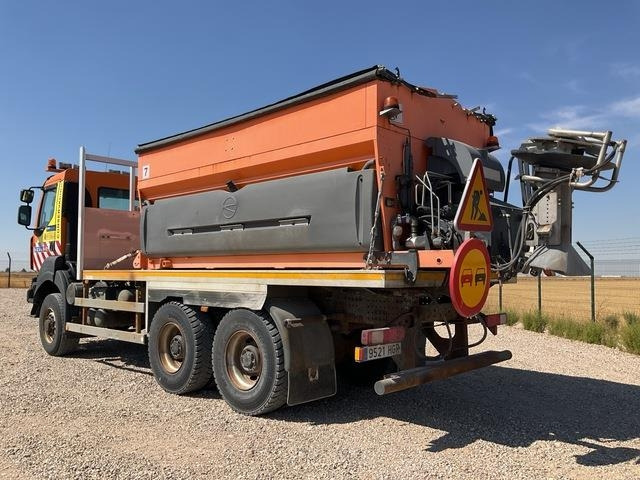 Renault Kerax 430DXI - מפלסת שלג: תמונה 2 Renault Kerax 430DXI - מפלסת שלג: תמונה 2