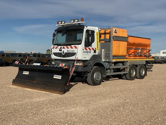 Renault Kerax 430DXI - מפלסת שלג: תמונה 1 Renault Kerax 430DXI - מפלסת שלג: תמונה 1