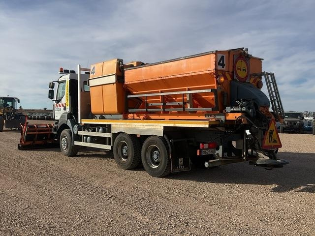 Renault Kerax 430DXI - מפלסת שלג: תמונה 2 Renault Kerax 430DXI - מפלסת שלג: תמונה 2