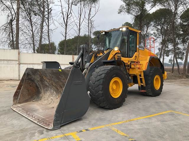 Volvo L150H - מעמיס גלגלים: תמונה 1 Volvo L150H - מעמיס גלגלים: תמונה 1