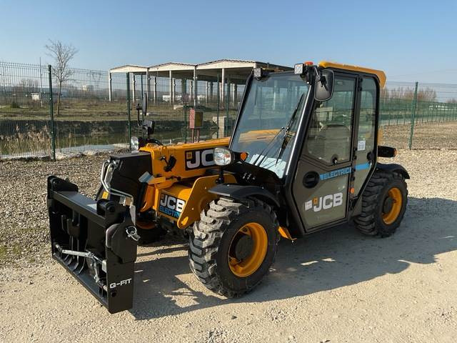 JCB 525-60E - מפעיל טלסקופי: תמונה 1 JCB 525-60E - מפעיל טלסקופי: תמונה 1
