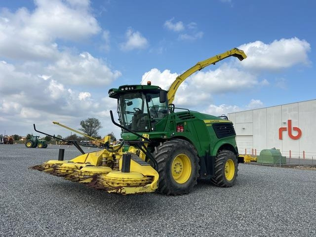 John Deere 9800 - מקצרת מספוא: תמונה 2 John Deere 9800 - מקצרת מספוא: תמונה 2