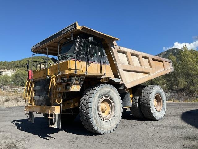 CAT 775E - משאית סלעים/ מסיר פסולת קשיח: תמונה 1 CAT 775E - משאית סלעים/ מסיר פסולת קשיח: תמונה 1