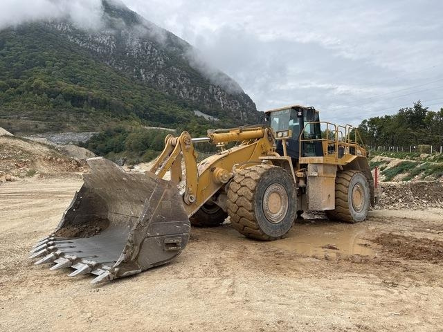 CAT 988G - מעמיס גלגלים: תמונה 1 CAT 988G - מעמיס גלגלים: תמונה 1