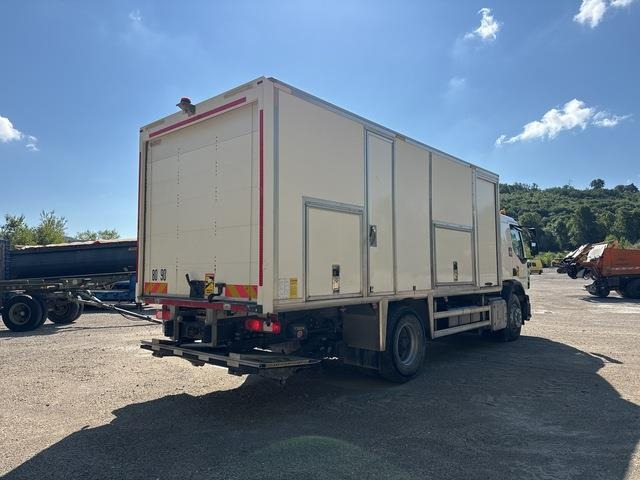 Renault C380 - משאית תיבה: תמונה 4 Renault C380 - משאית תיבה: תמונה 4