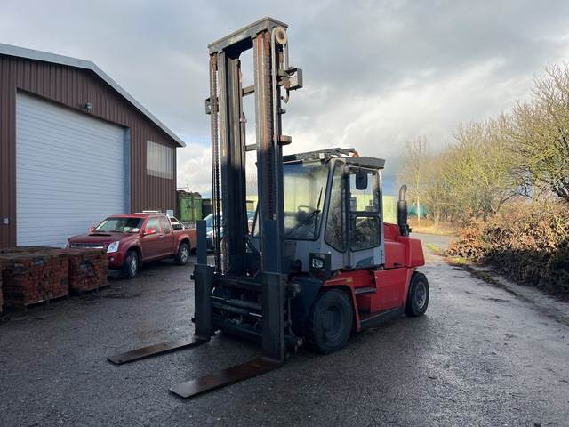Kalmar DCE80-6 - מלגזת סולר: תמונה 1 Kalmar DCE80-6 - מלגזת סולר: תמונה 1