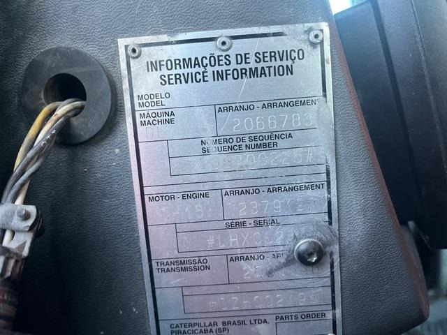 CAT D8T - דחפור: תמונה 5 CAT D8T - דחפור: תמונה 5