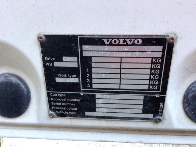 Volvo FL611 - מטאטא כבישים: תמונה 5 Volvo FL611 - מטאטא כבישים: תמונה 5