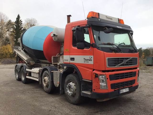 Volvo FM400 - משאית מערבלת בטון: תמונה 4 Volvo FM400 - משאית מערבלת בטון: תמונה 4