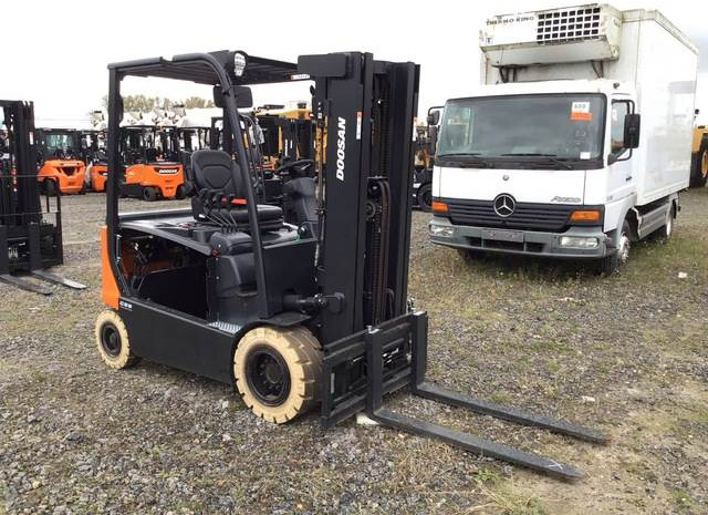 Doosan B25X-7 PLUS - מלגזה חשמלית: תמונה 4 Doosan B25X-7 PLUS - מלגזה חשמלית: תמונה 4