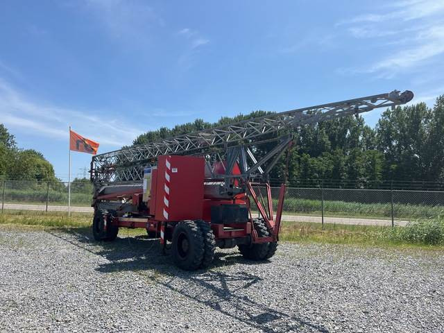 Montalift 102S-4WD(S) - מנוף הקמה עצמית: תמונה 5 Montalift 102S-4WD(S) - מנוף הקמה עצמית: תמונה 5