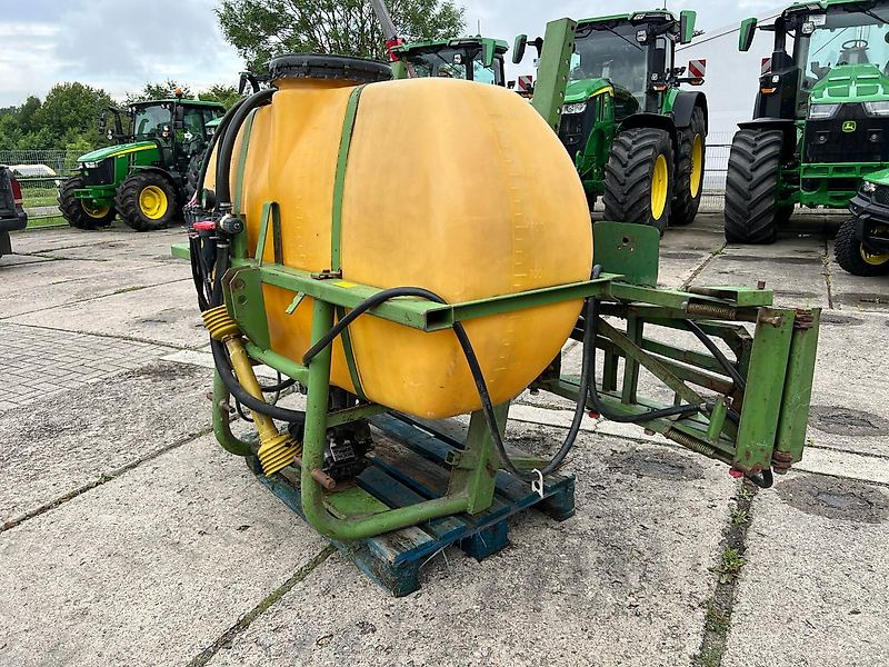 Amazone US602 12m - מרסס מותקן על טרקטור: תמונה 3 Amazone US602 12m - מרסס מותקן על טרקטור: תמונה 3