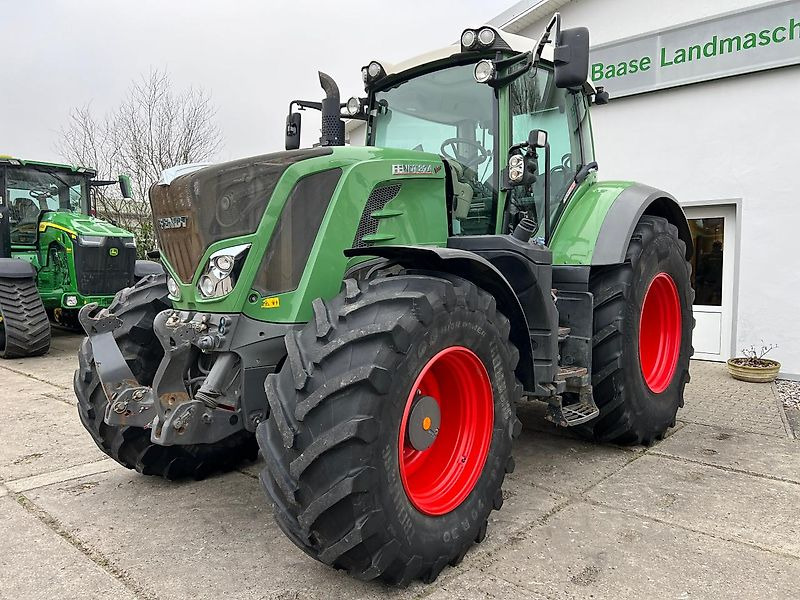 Fendt 824 Vario Profi Plus - טרקטור חקלאי: תמונה 2 Fendt 824 Vario Profi Plus - טרקטור חקלאי: תמונה 2